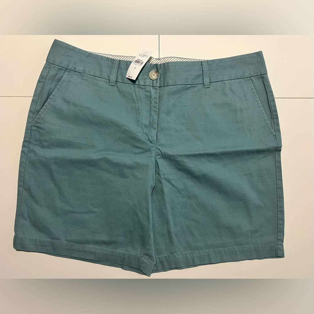 Loft seafoam green shorts size 12